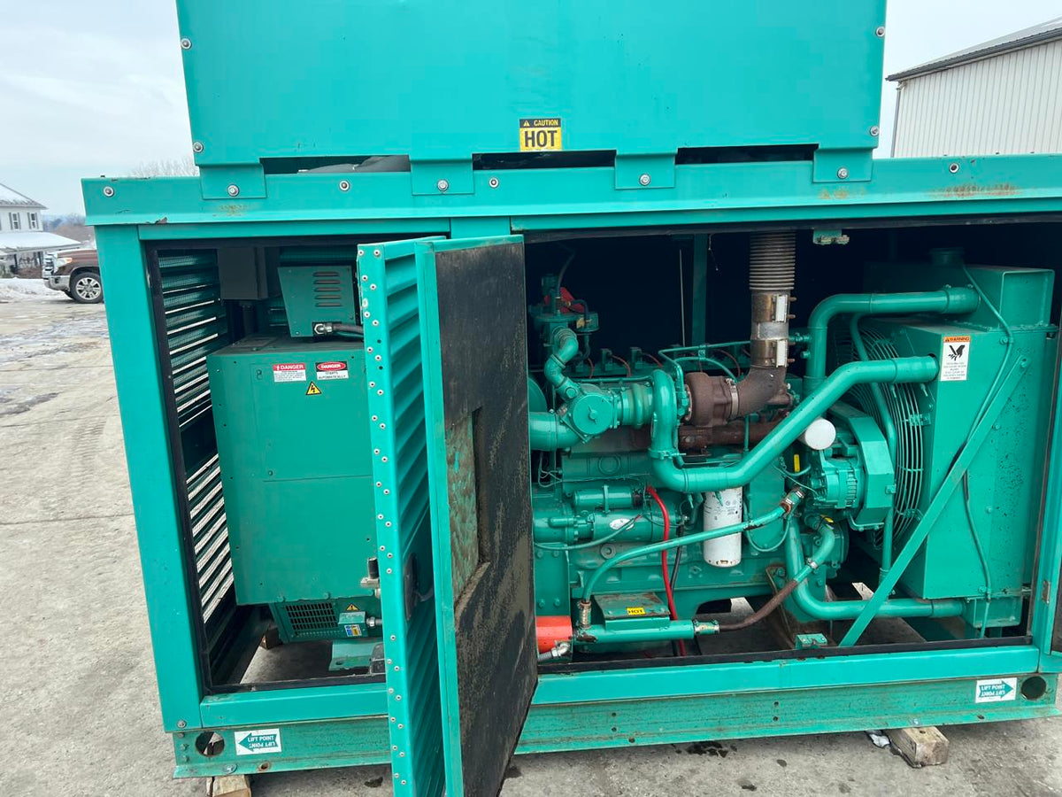 125 kW Cummins/Onan Gen Set, with Enclosure, Natural Gas or Propane, 8.3 Liter Cummins Egnine, Year – 2003, 37 Hours since new
