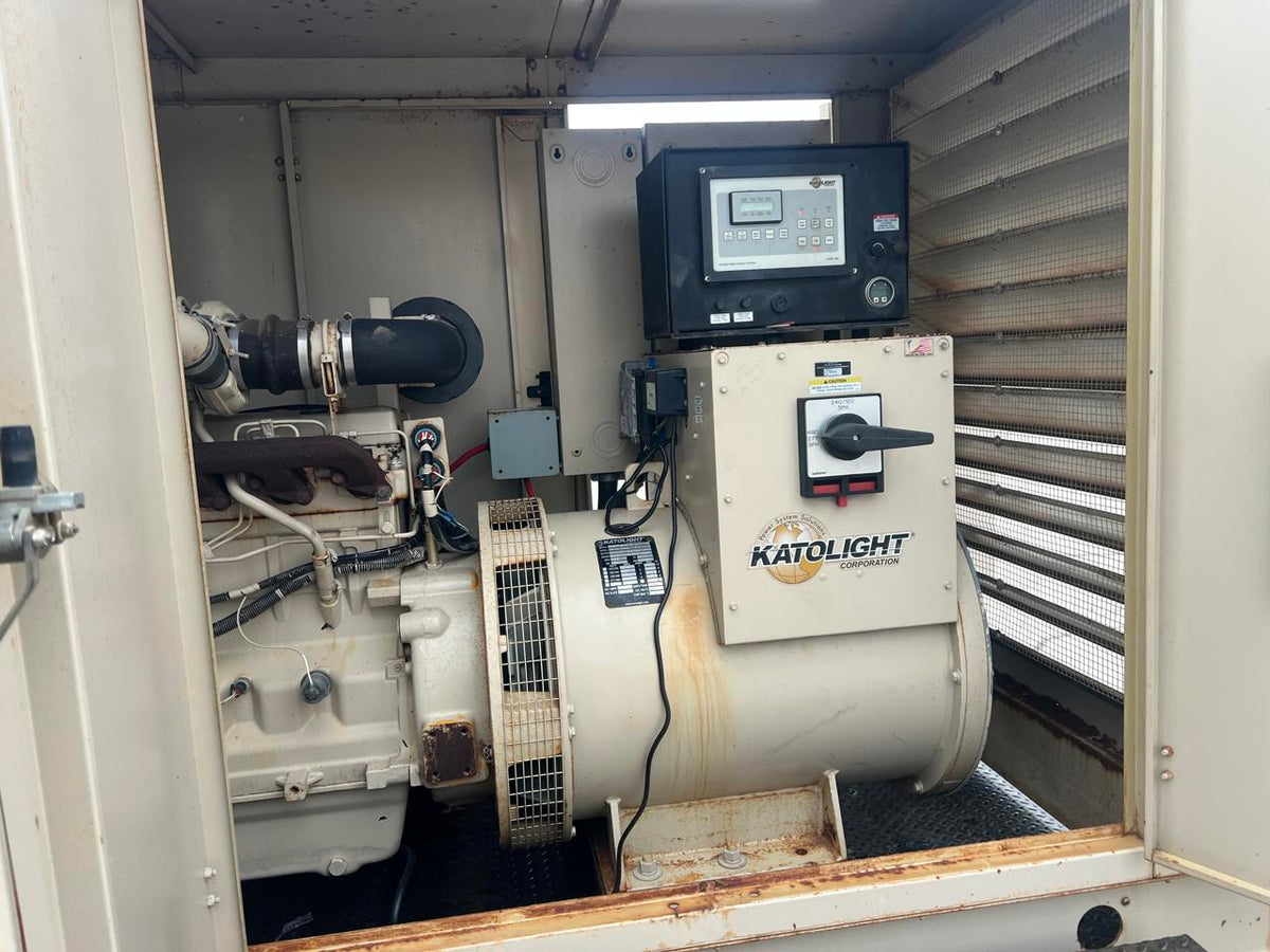 150 kW Katolight Portable Generator, with Voltage Selector Switch 6.8 Liter John Deere Engine, Year – 2005, 494 Hours