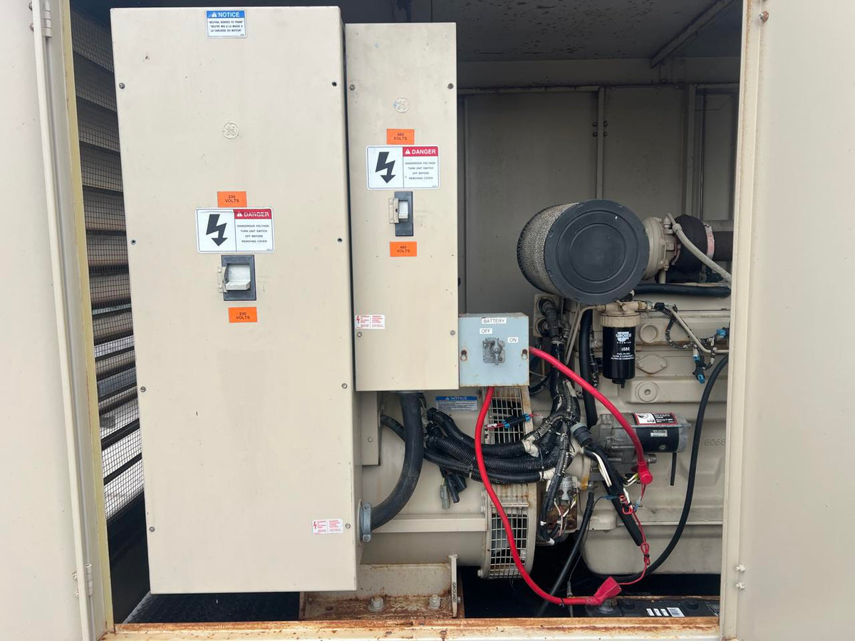 150 kW Katolight Portable Generator, with Voltage Selector Switch 6.8 Liter John Deere Engine, Year – 2005, 494 Hours