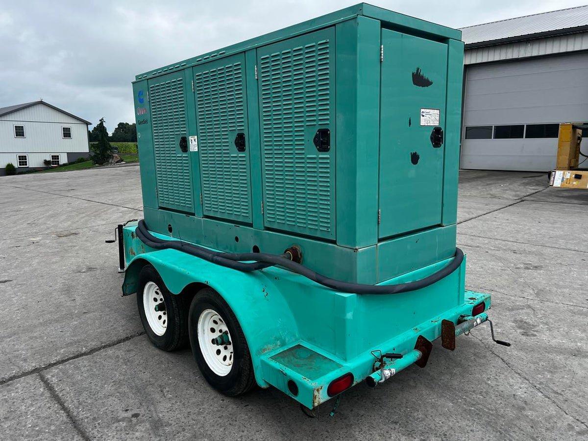 175 kW Cummins/Onan Portable Generator, with Base Fuel Tank and Enclosure 8.3 Liter Cummins Engine, Year – 1999, 687 Hours