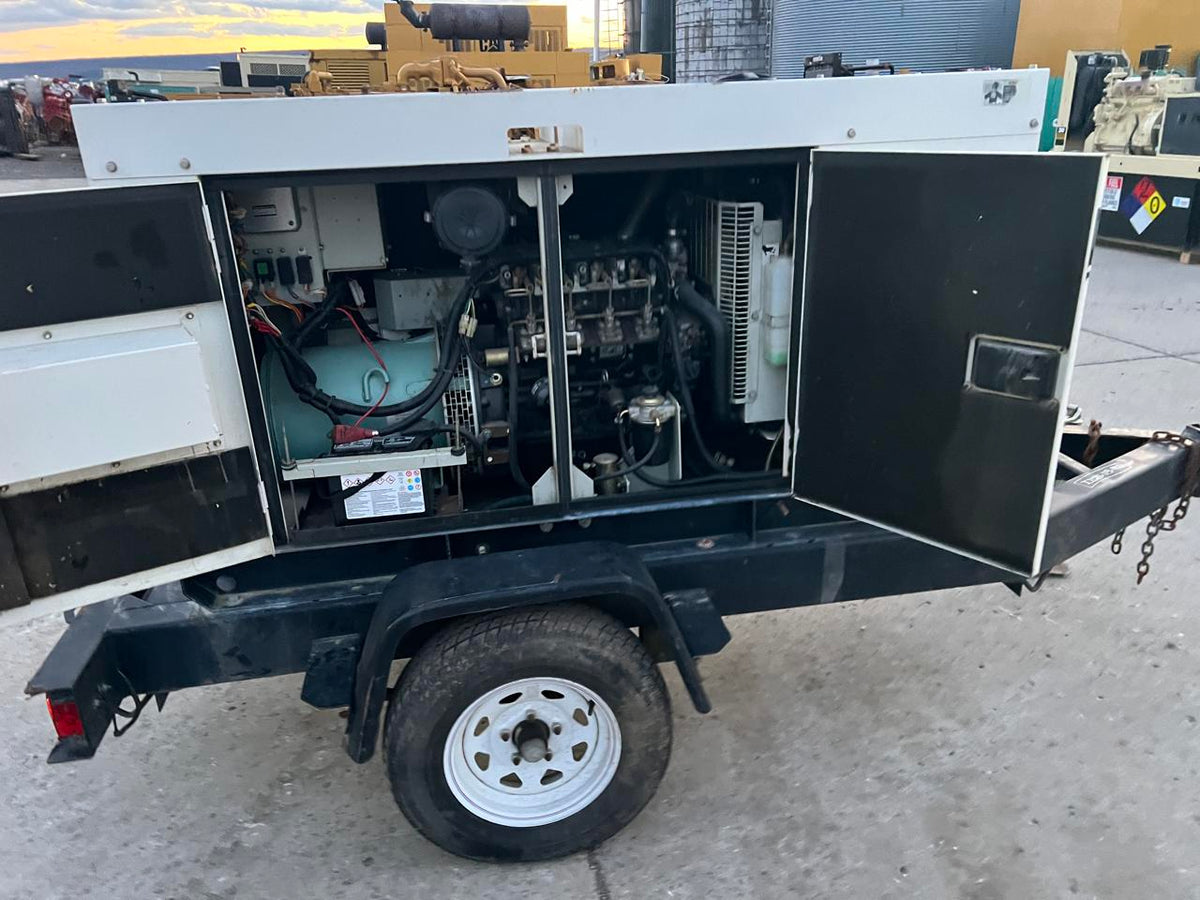25 kW MQ Power Portable Rental Grade Generator, Isuzu Engine, Year – 2005, Sound Attenuated Enclosure, with Voltage Selector Switch
