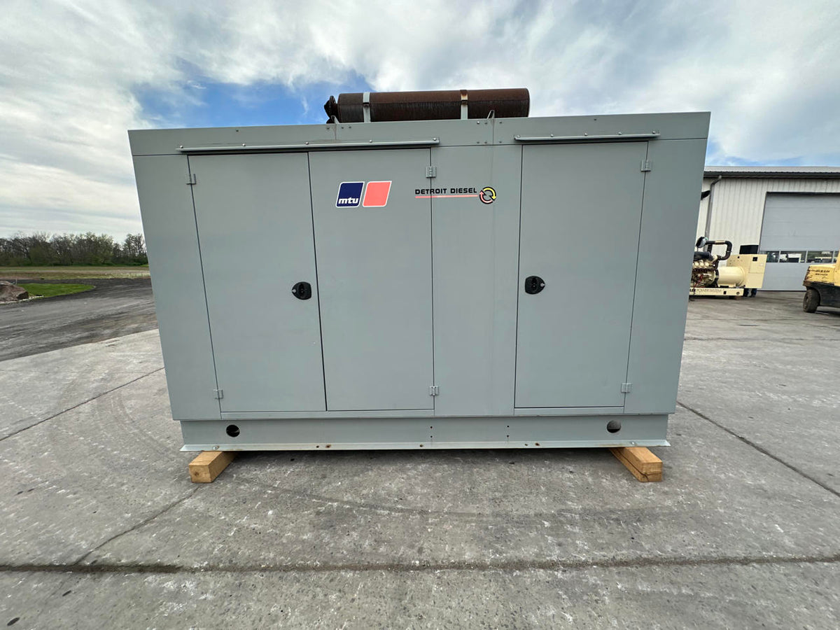 275 kW MTU Generator, with Enclosure, 9 Liter John Deere Engine, 142 Hours, US EPA Tier 3 Pre Emission