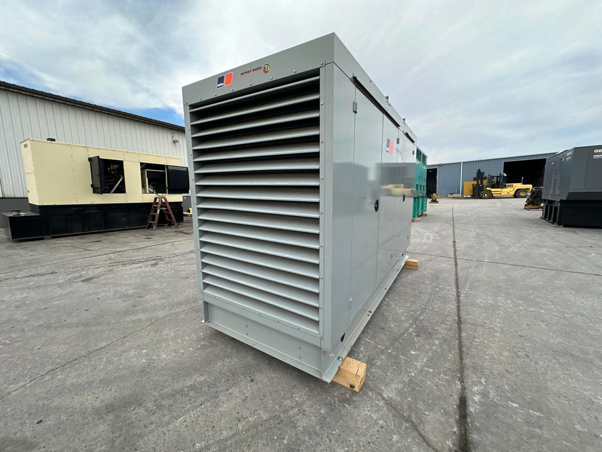 275 kW MTU Generator, with Enclosure, 9 Liter John Deere Engine, 142 Hours, US EPA Tier 3 Pre Emission