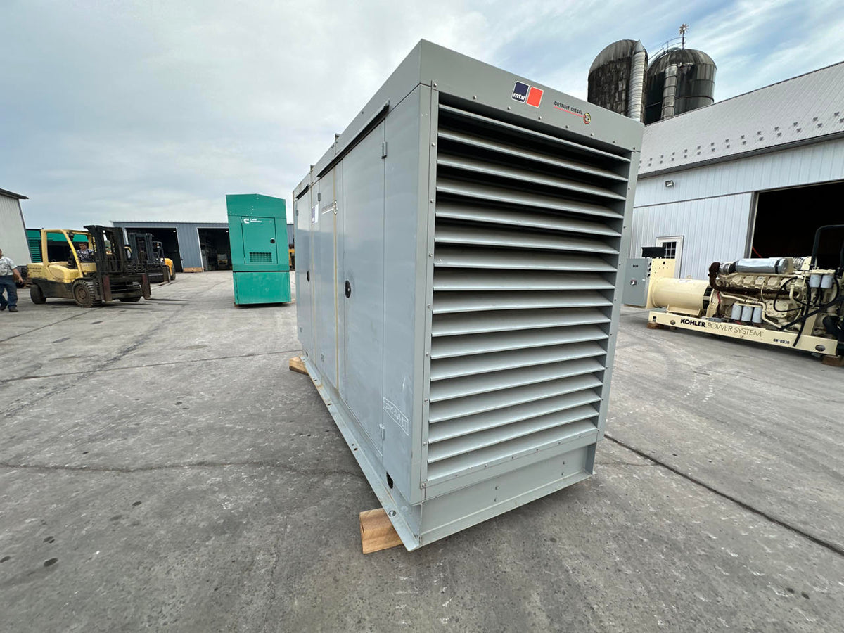 275 kW MTU Generator, with Enclosure, 9 Liter John Deere Engine, 142 Hours, US EPA Tier 3 Pre Emission