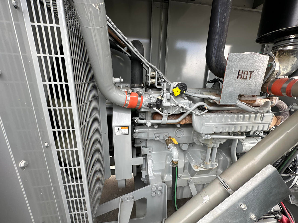 275 kW MTU Generator, with Enclosure, 9 Liter John Deere Engine, 142 Hours, US EPA Tier 3 Pre Emission