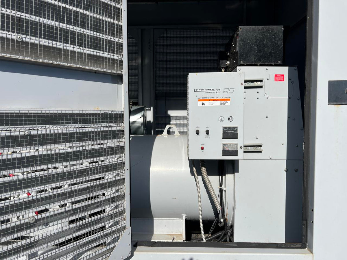 355 kW Spectrum/Kohler Generator, with Enclosure and Base Tank, Detroit Diesel Series 60, 12.7 Engine, Year – 2003, 775 Hours