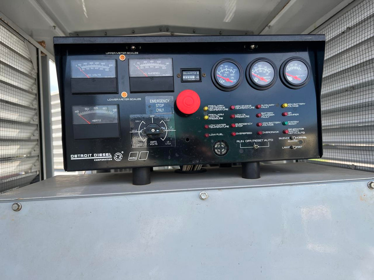 355 kW Spectrum/Kohler Generator, with Enclosure and Base Tank, Detroit Diesel Series 60, 12.7 Engine, Year – 2003, 775 Hours