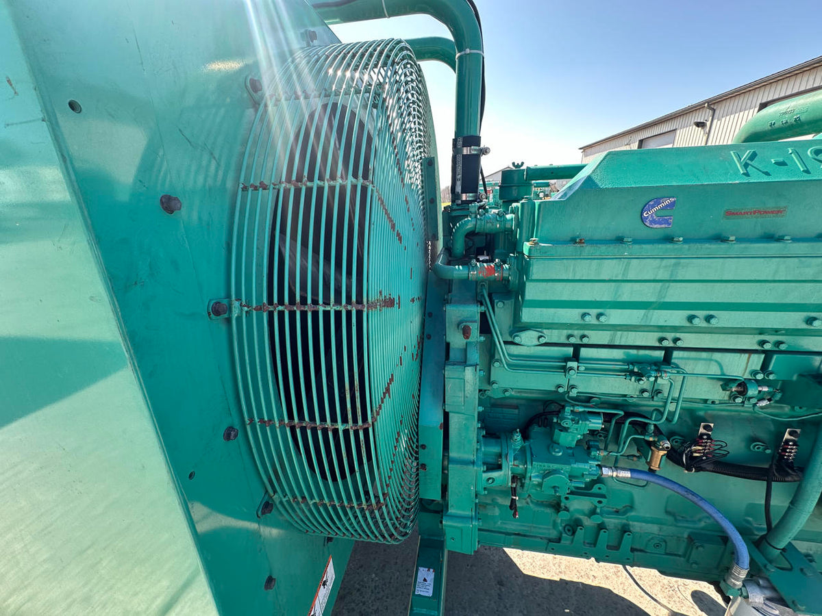 450 kW Open Skid Cummins/Onan Generator, with KTA 19G3 Cummins Engine, Year – 2000, 786 Hours