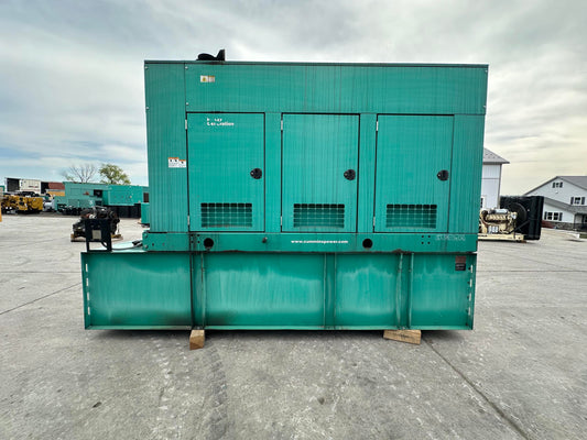 500 kW Cummins/Onan Gen Set, with Enclosure and Base Fuel Tank, Year – 2008, 59 Hours, US EPA Tier 2 Pre Emissions