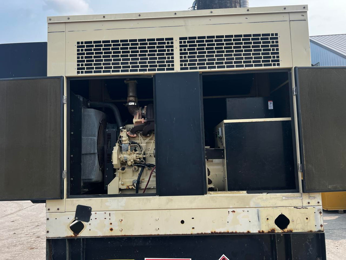 60 kW Kohler Generator,with Sound Attenuated Enclosure and Base Fuel, 4.5 Liter John Deere Engine, Year – 2005, 584 Hours