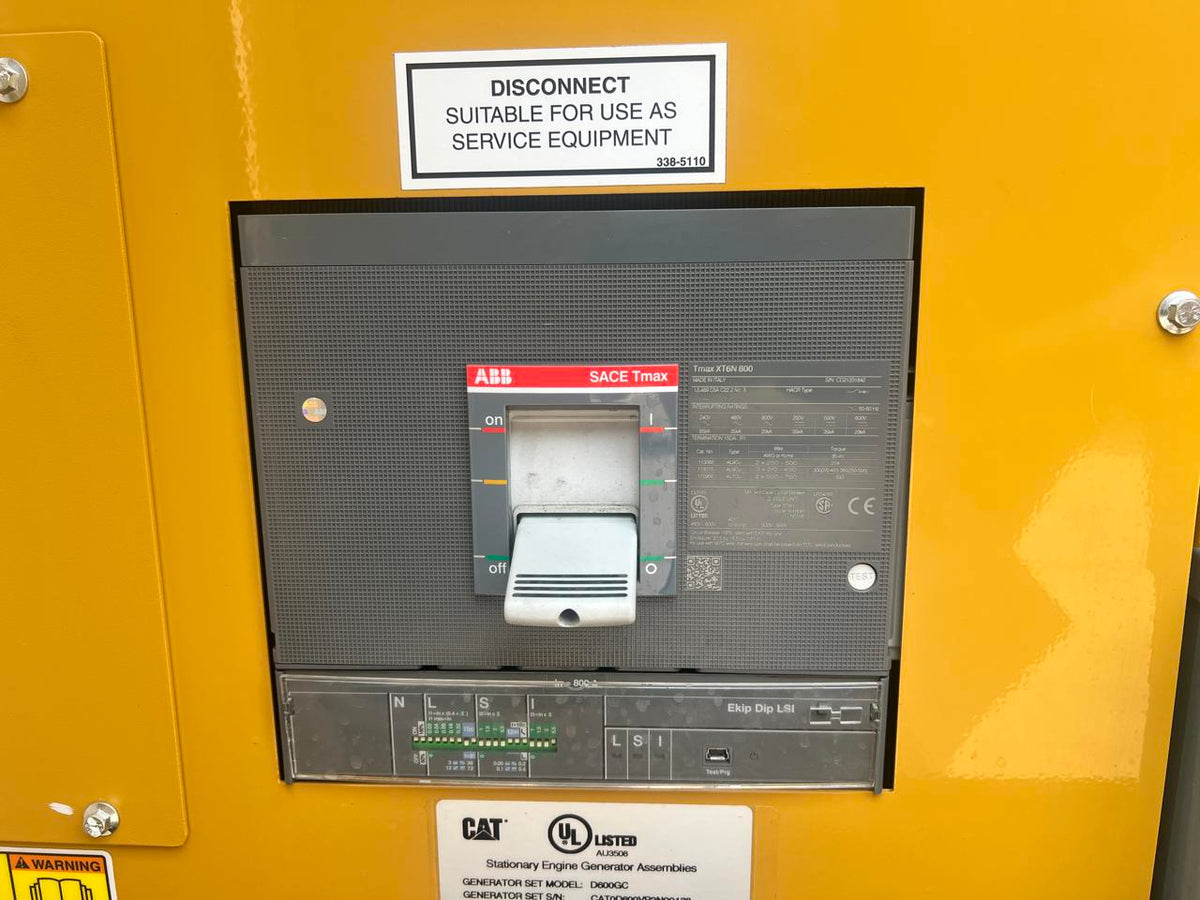 600 kW CAT New Surplus Gen Set with Sound Attenuated Enclosure Year 2023 DSLP1266