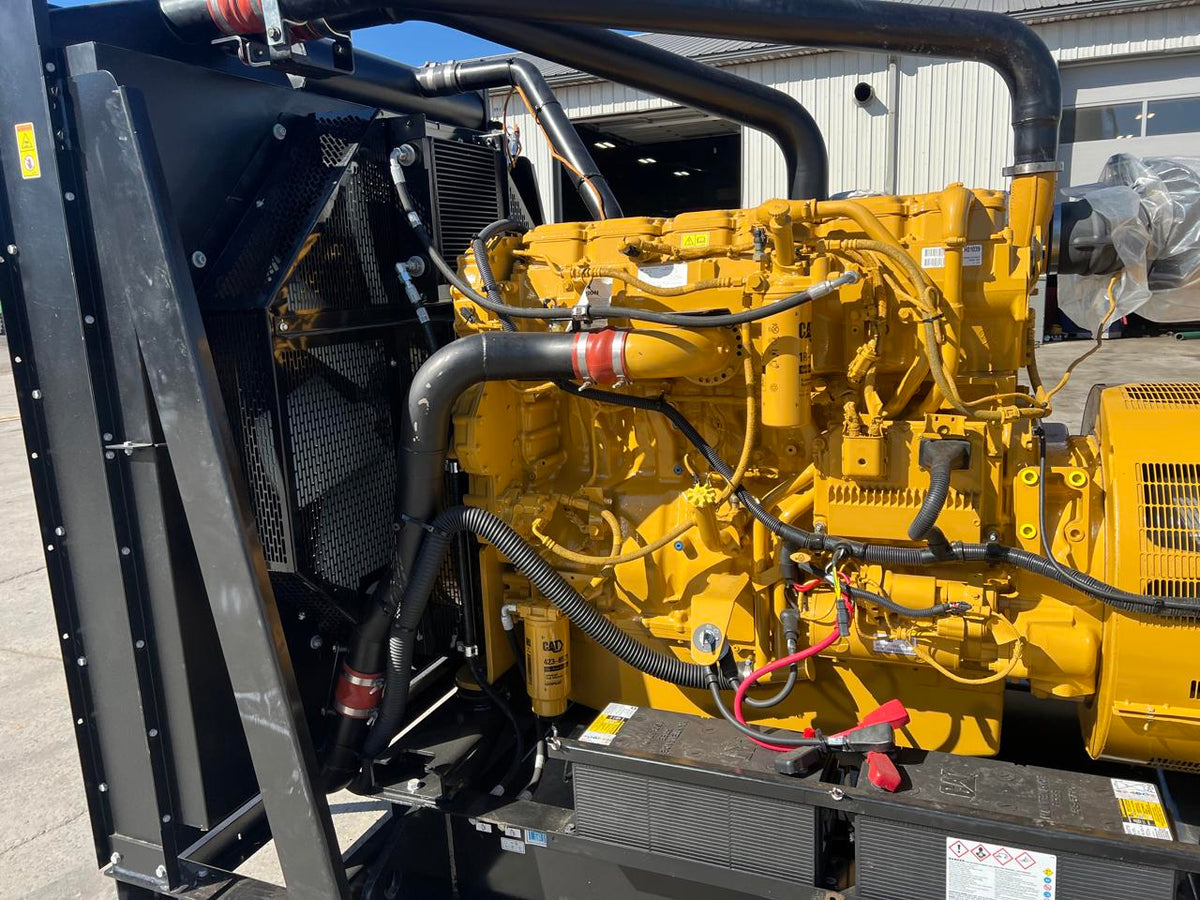 750 kW C18 CAT GenSet, with new factory warranty, Year – 2023, Open Skid