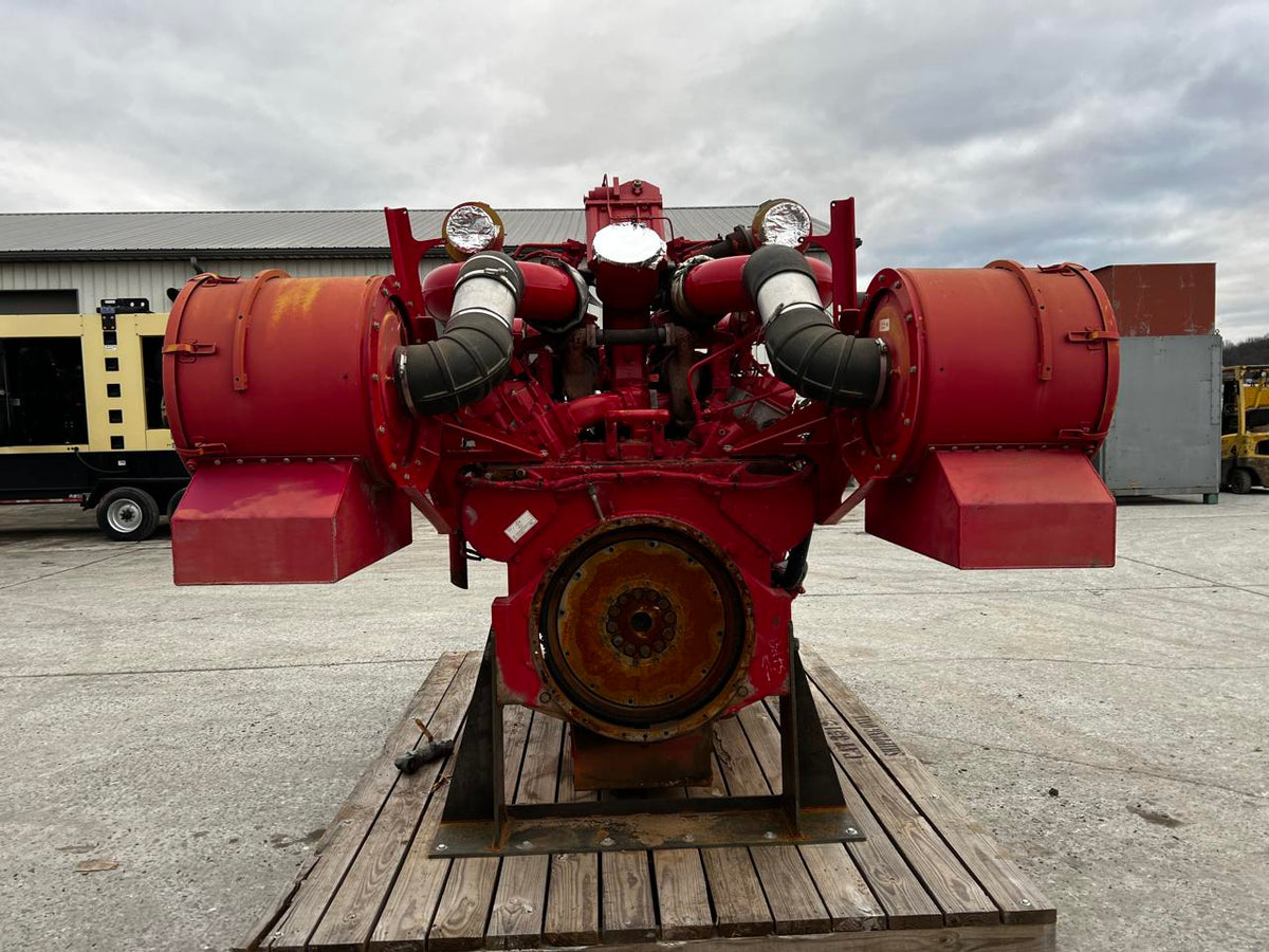 3512 CAT Industrial Engine Frack Spec 2250 HP @ 1900 RPM Year  2010 DSLP1283