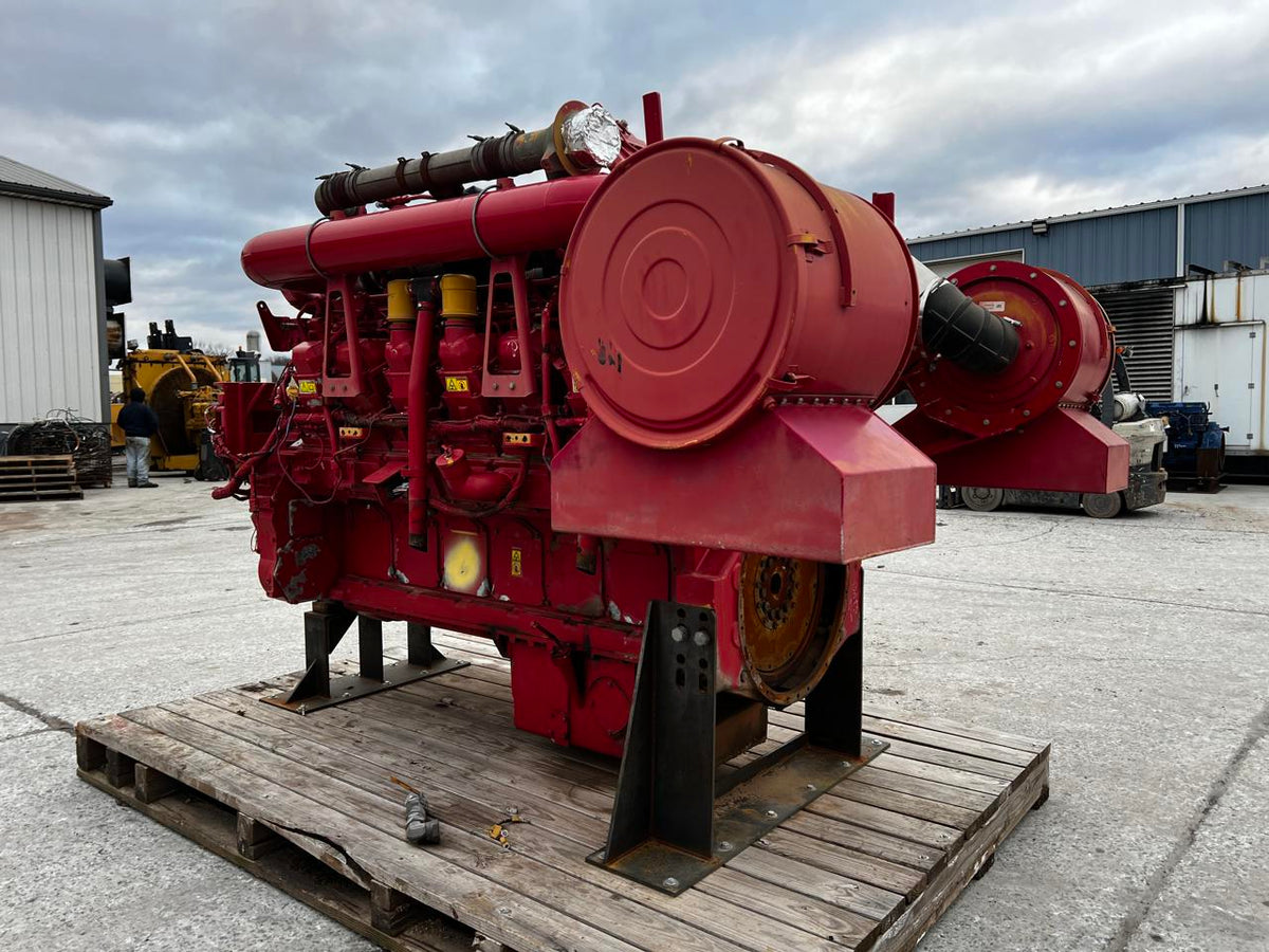 3512 CAT Industrial Engine Frack Spec 2250 HP @ 1900 RPM Year  2010 DSLP1283