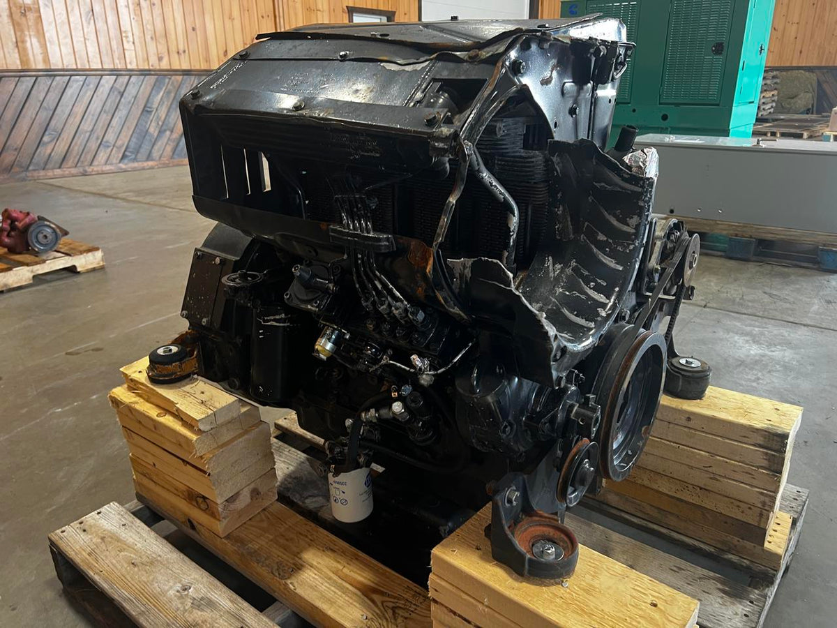 BF4L914 Deutz Industrial Engine Air Cooled, Good Used, Some Damage from Handling