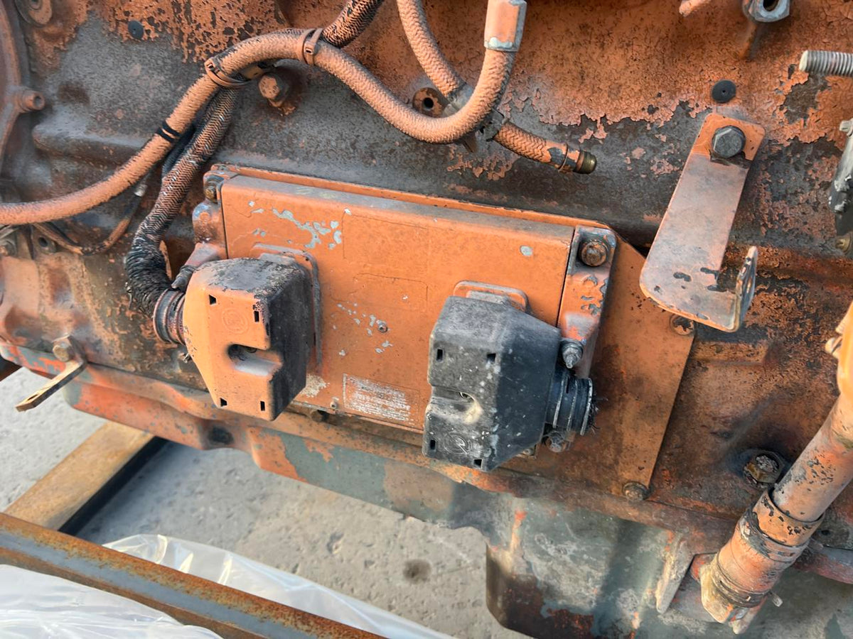 14 Liter Series 60 DDEC5 Detroit Diesel, Good Used Engine Takeout of EH750-3 off Road Truck