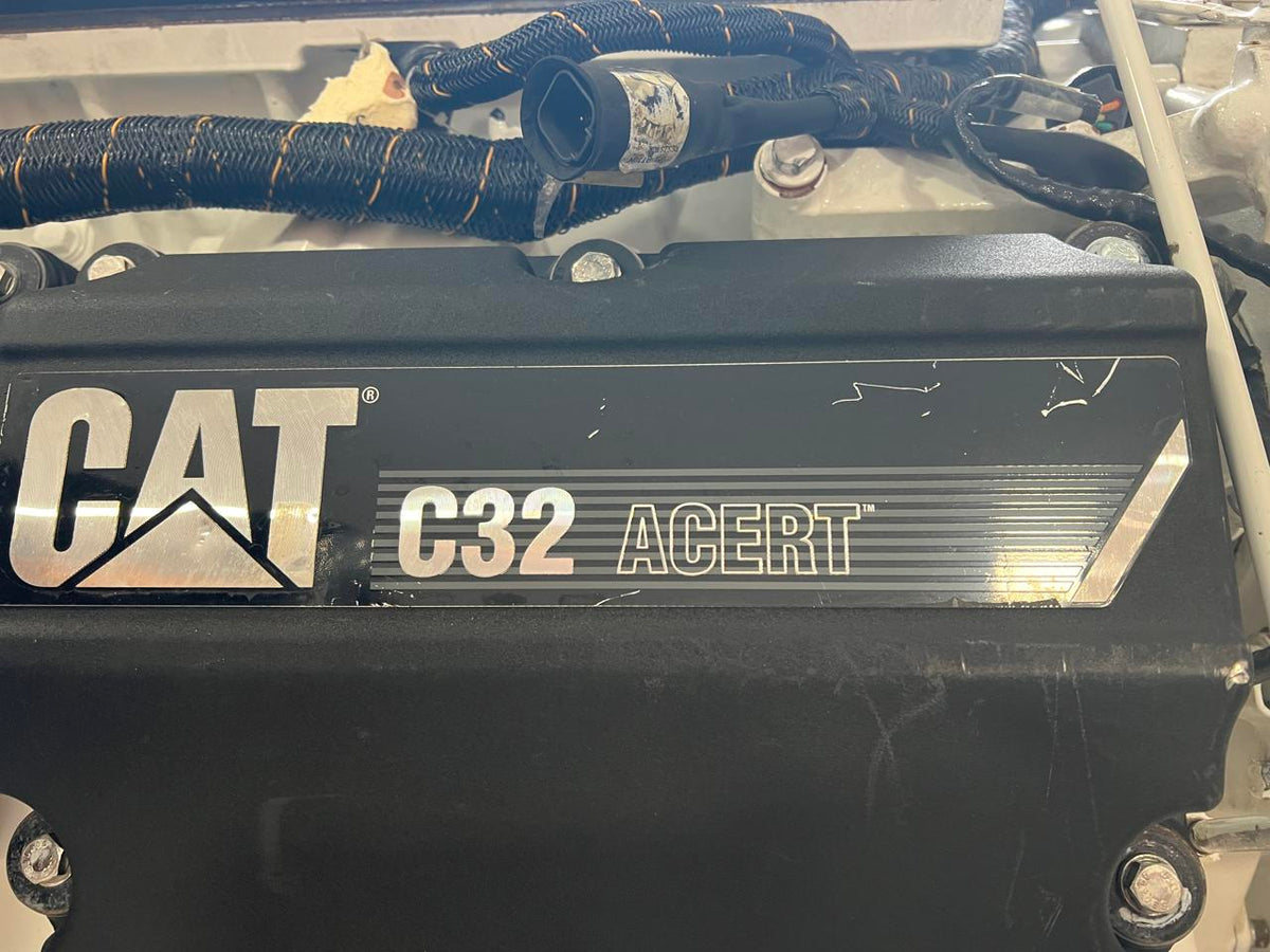 CAT C32 Marine Engine with Heat Exchanger and Sea Water Pump 1800 HP YEAR  2007 DSLP1315