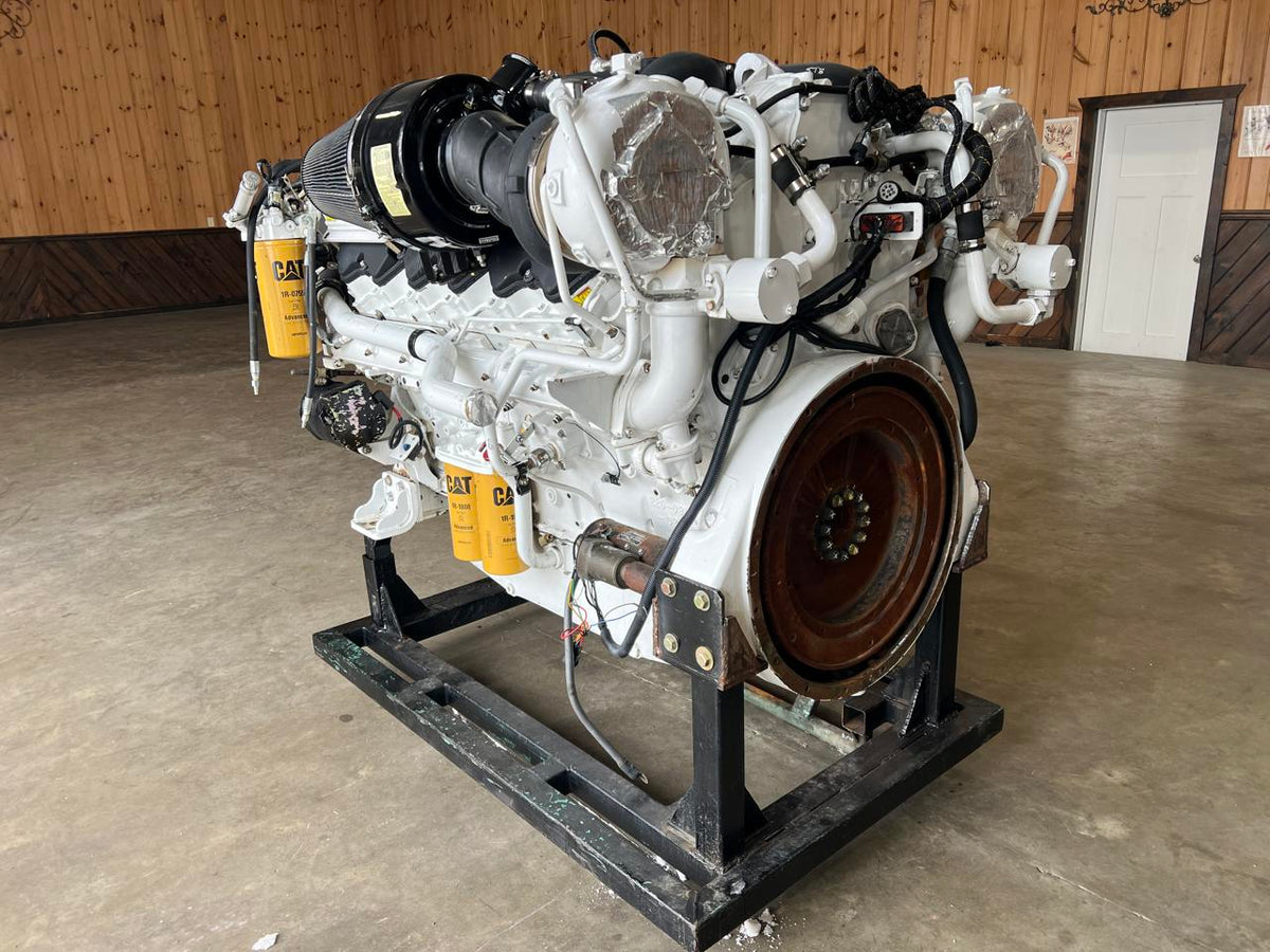 CAT C32 Marine Engine with Heat Exchanger and Sea Water Pump 1800 HP YEAR  2007 DSLP1315