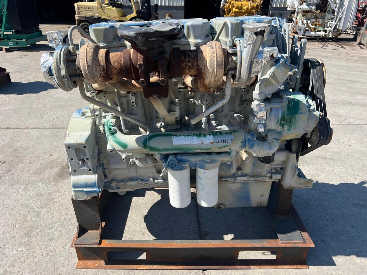 C18 Caterpillar Twin Turbo 800 HP Diesel Industrial Engine US EPA Tier 3 Pre Emission DSLP1327