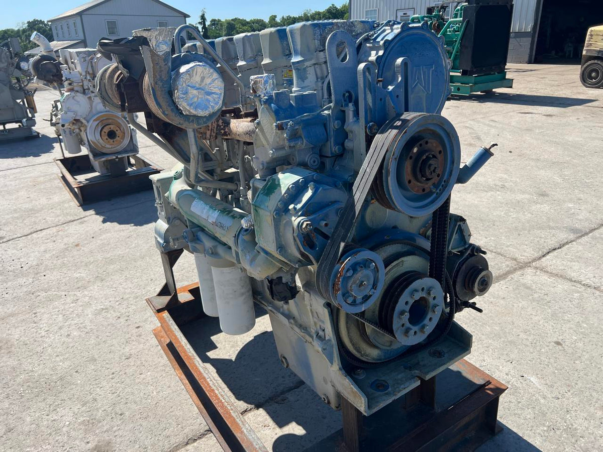C18 Caterpillar Twin Turbo 800 HP Diesel Industrial Engine US EPA Tier 3 Pre Emission DSLP1327