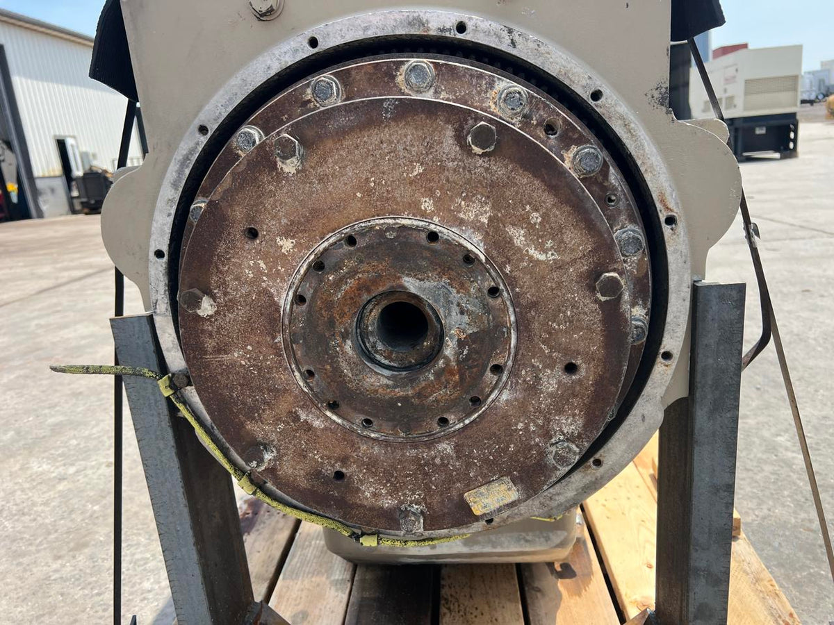 KT19 Cummins Engine Take out of R35 Haul Truck, Low Hour, Reman