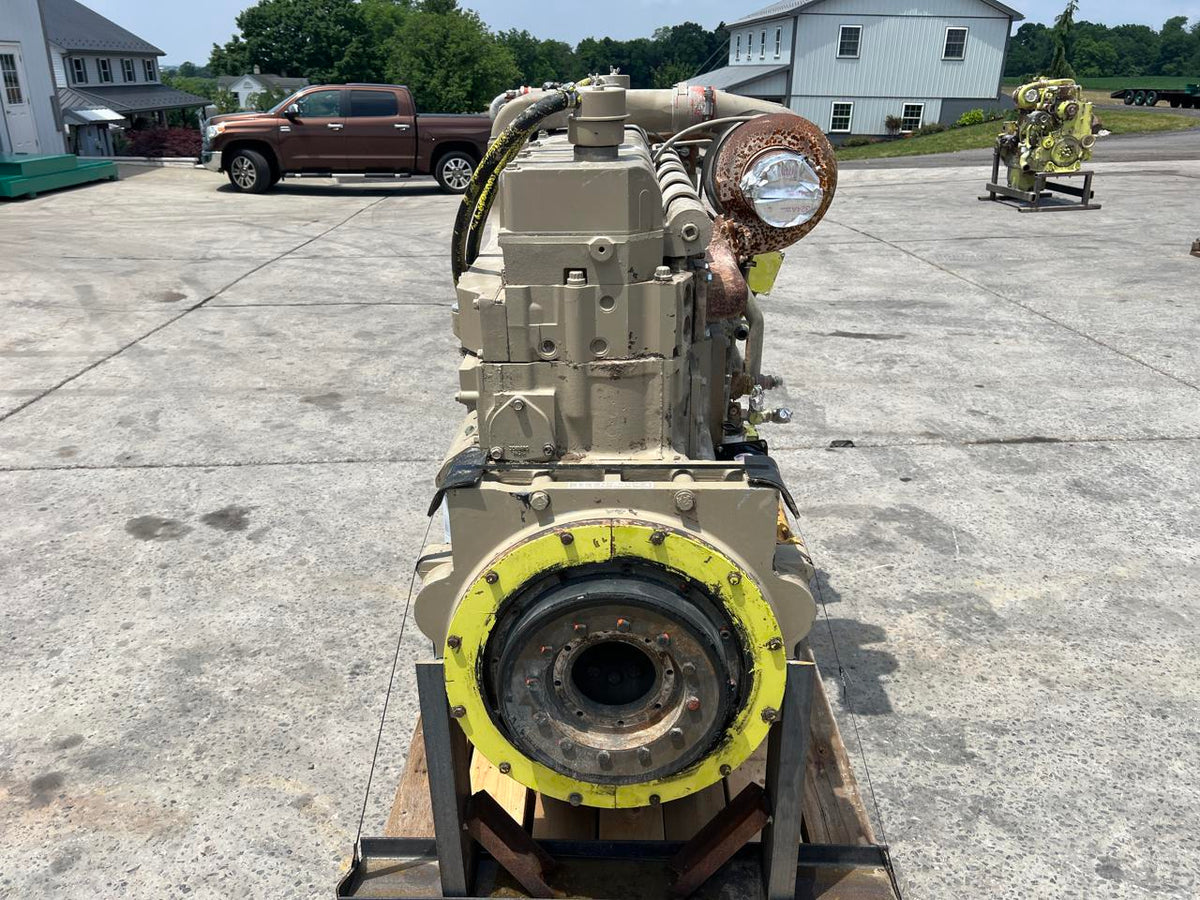 KT19 Cummins Engine Take Out of R35 Haul Truck Low Hour Reman DSLP1331