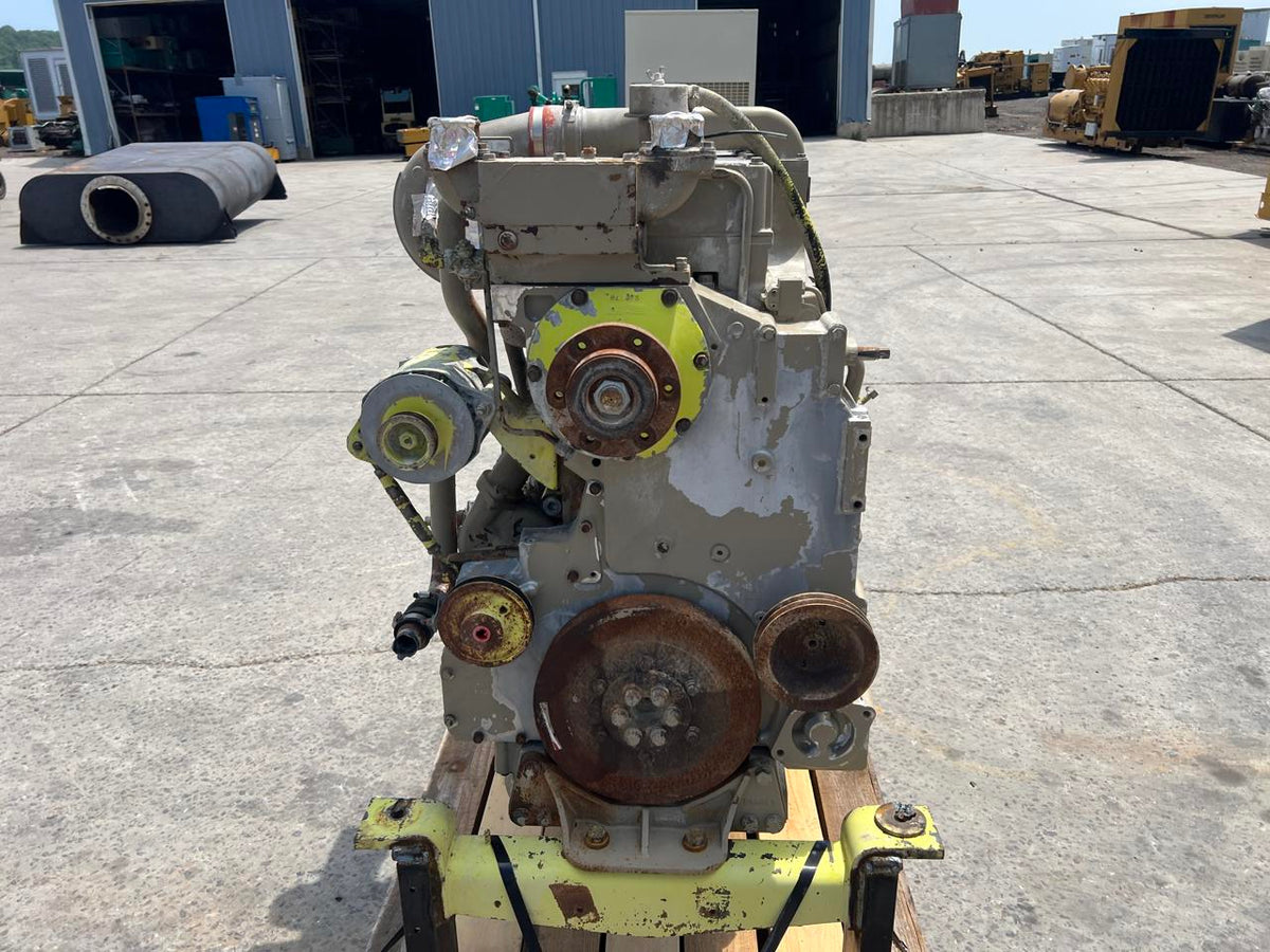 KT19 Cummins Engine Take Out of R35 Haul Truck Low Hour Reman DSLP1331