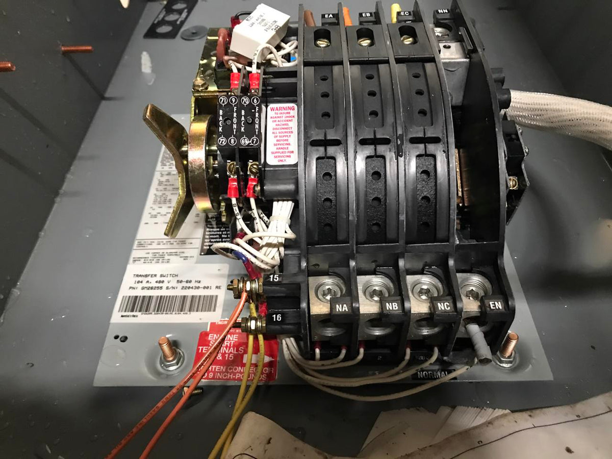 Spectrum/Detroit Diesel 70 Amp Transfer Switch, Year 2003