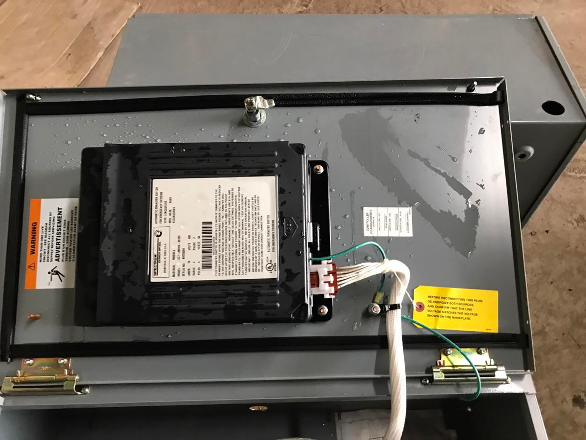 Spectrum/Detroit Diesel 70 Amp Transfer Switch, Year 2003