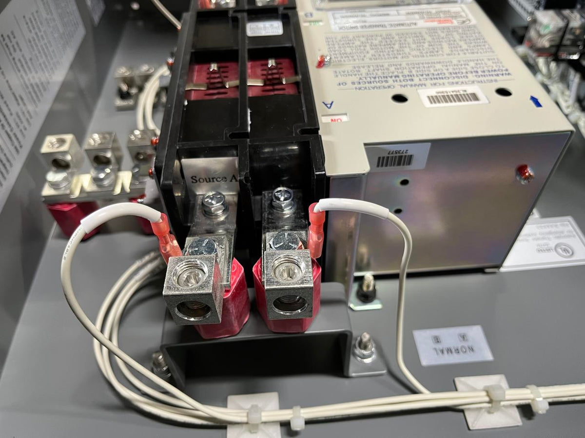 Cummins 100 Amp Transfer Switch, 240 volts, Year 2021, Unused Unit, NEMA 3R