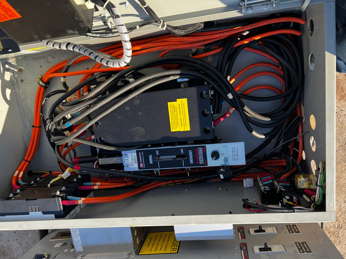 Zenith Automatic Transfer Switch, Service Entrance Rated with Disconnect Breaker, Nema 1