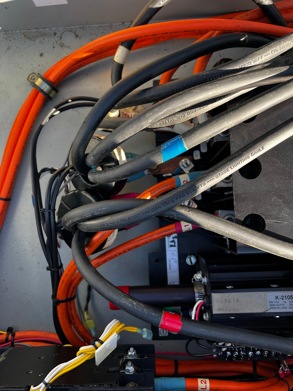 Zenith Automatic Transfer Switch, Service Entrance Rated with Disconnect Breaker, Nema 1