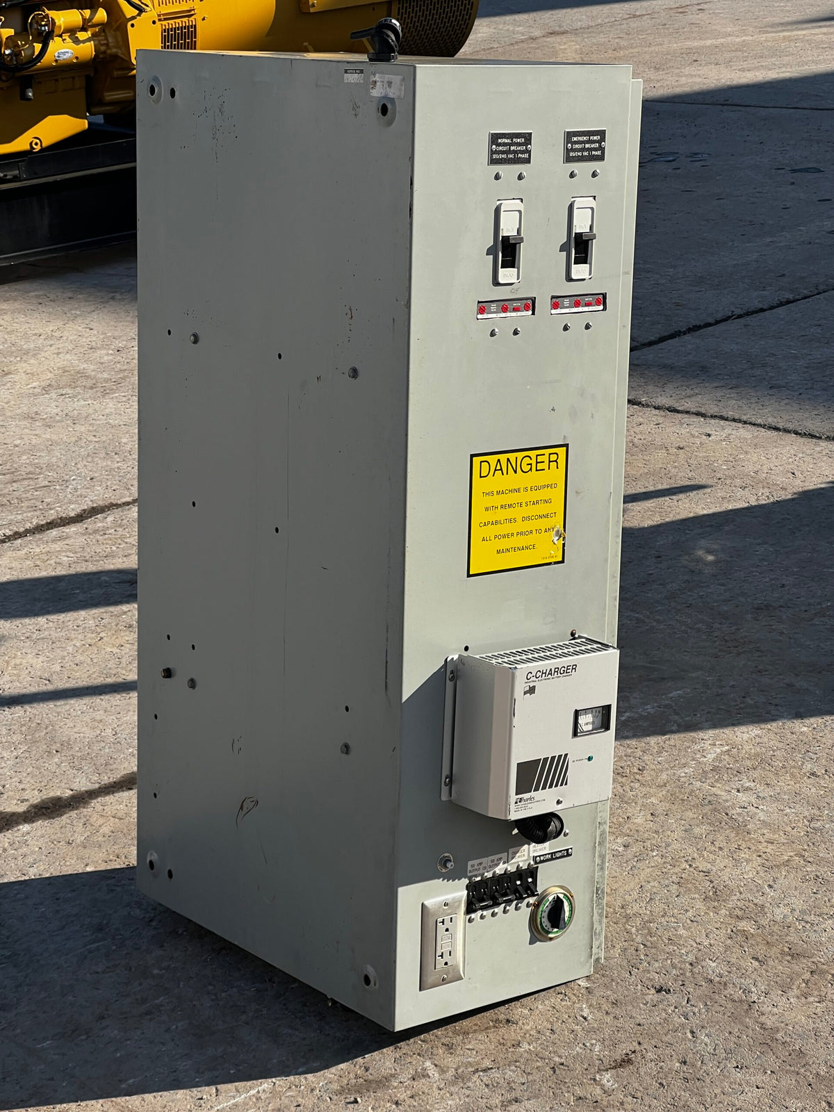 Zenith Automatic Transfer Switch, Service Entrance Rated with Disconnect Breaker, Nema 1