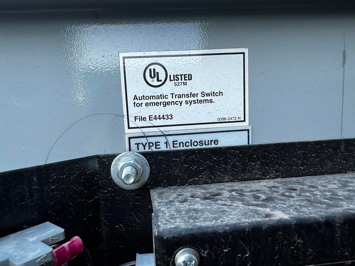 Onan/Cummins Automatic Transfer Switch, 1600 Amps, with Nema 3 Enclosure (Roof Panel Missing)