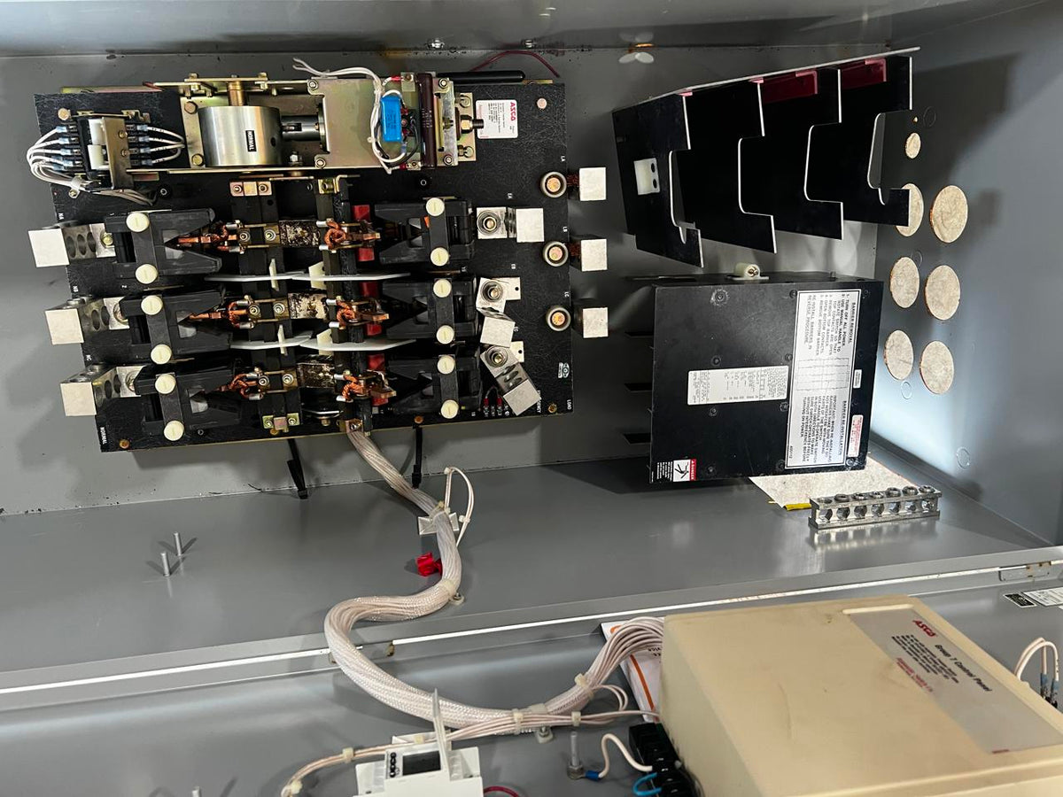 Asco 940 Series Automatic Transfer Switch, 800 Amp, Type 1 Enclosure, 480 Volt