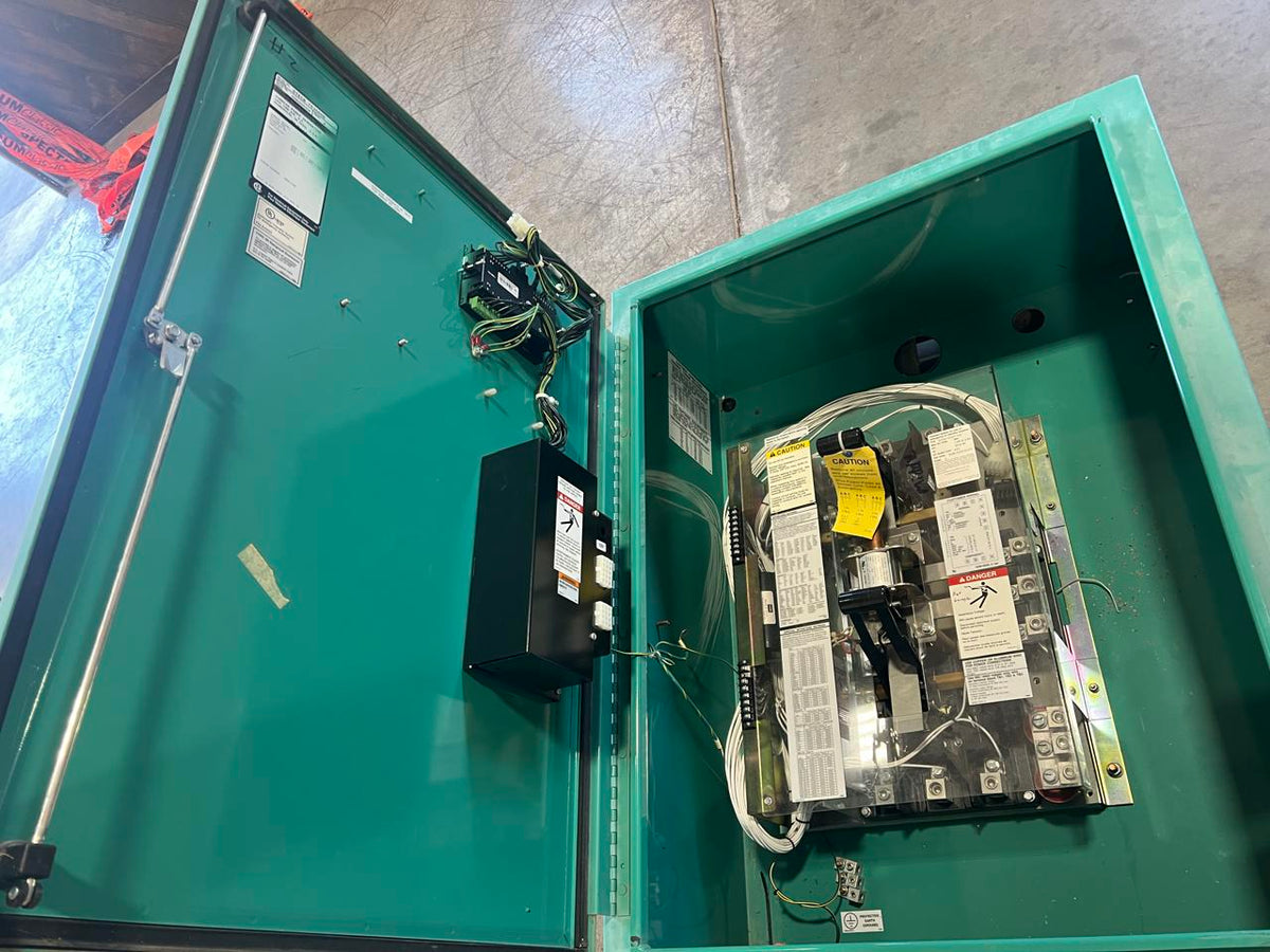 Onan/Cummins Automatic Transfer Switch, 225 A, Nema 3 Enclosure