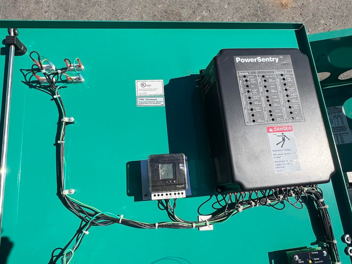 Onan/Cummins Automatic Transfer Switch, 800 A, Nema 1 Enclosure