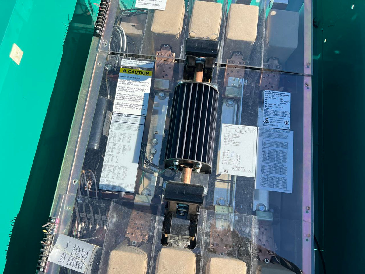 Onan/Cummins Automatic Transfer Switch, 800 A, Nema 1 Enclosure