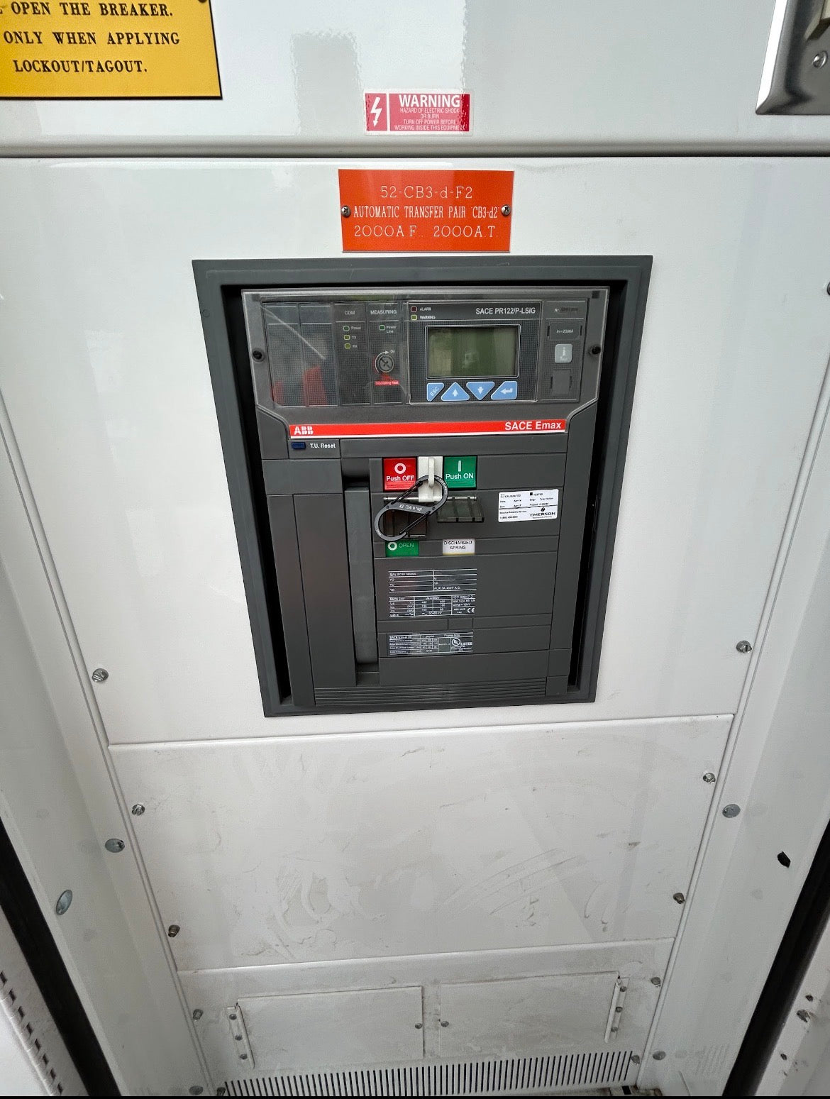 IEM 4000 Amp Main Switchboard 3-Section NEMA 3R Outdoor 416Y/240V 3PH 4W 2x ABB 2000A E2