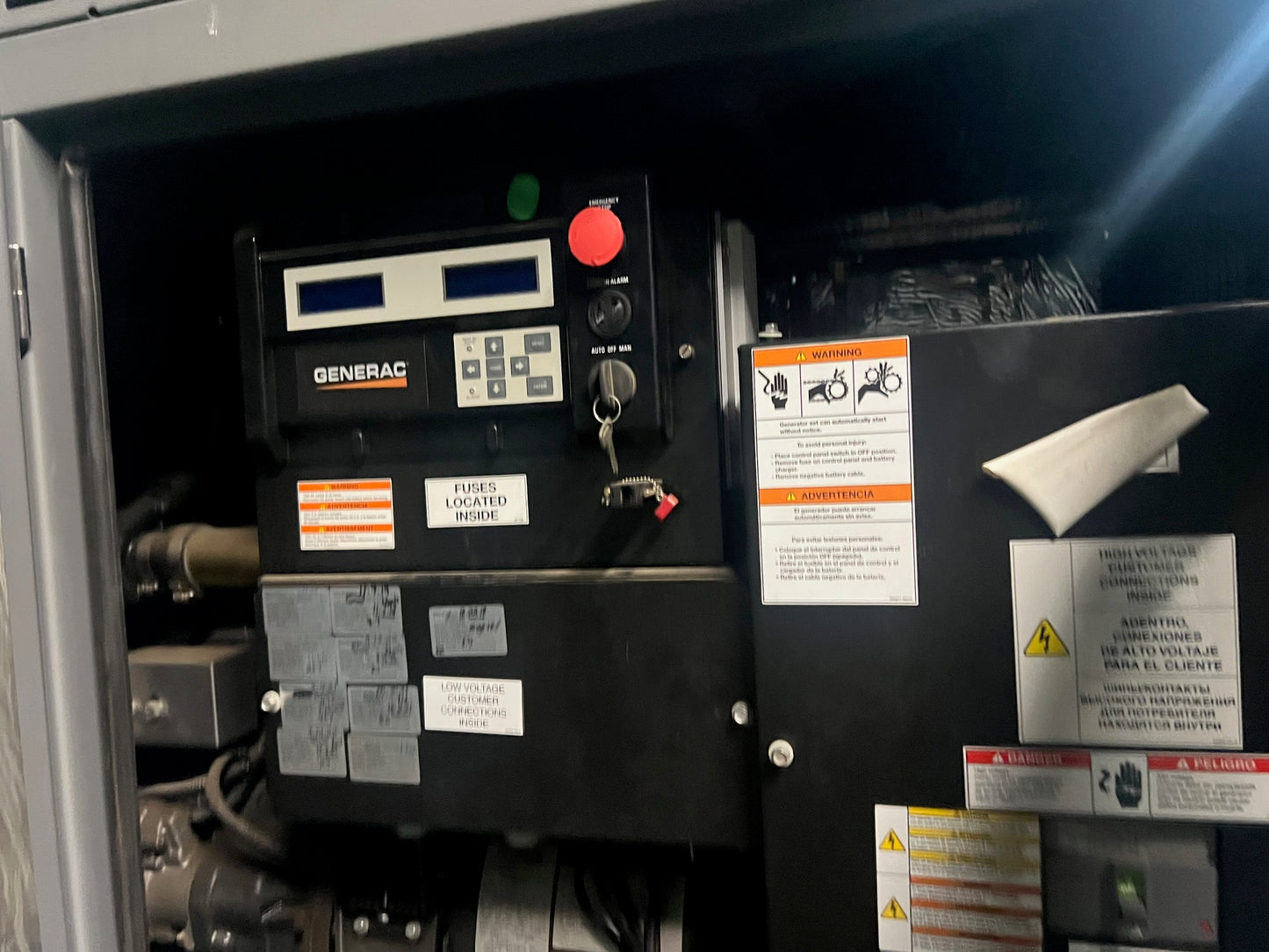 15KW Generac Industrial Generator 1PH Diesel Cummins 2400 Engine 100 Hrs 2016 TESTED