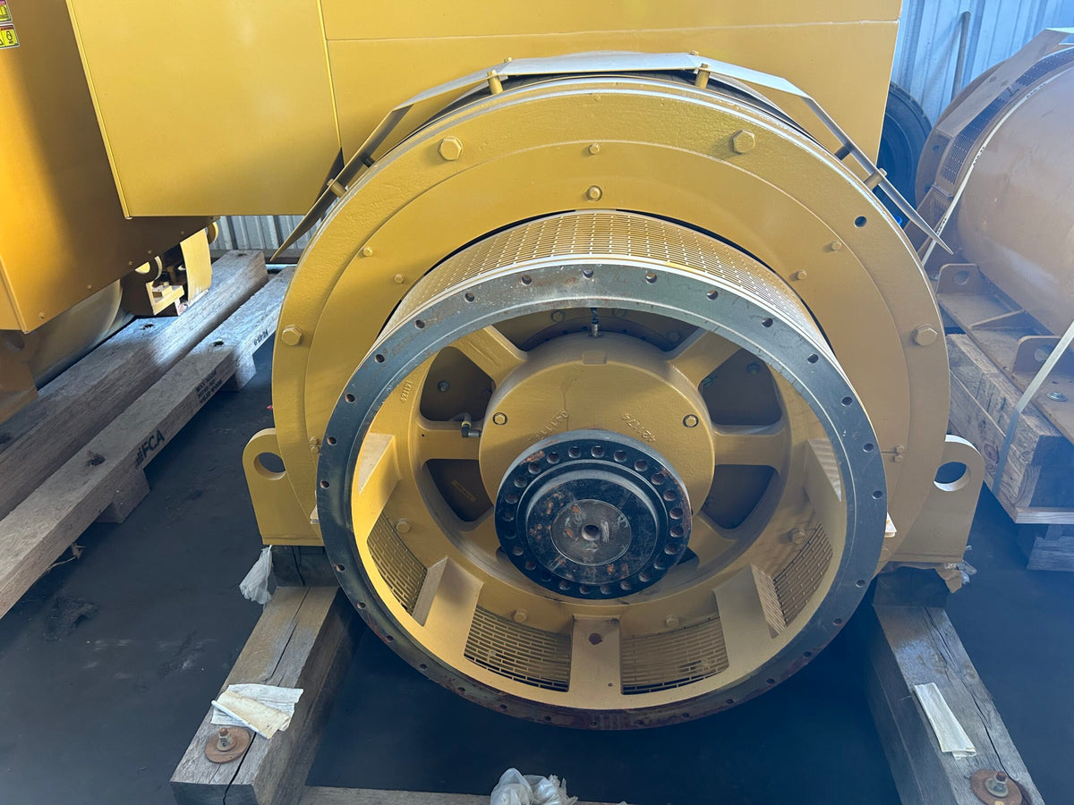 New Surplus Caterpillar 2000KW Generator End - DPC1140