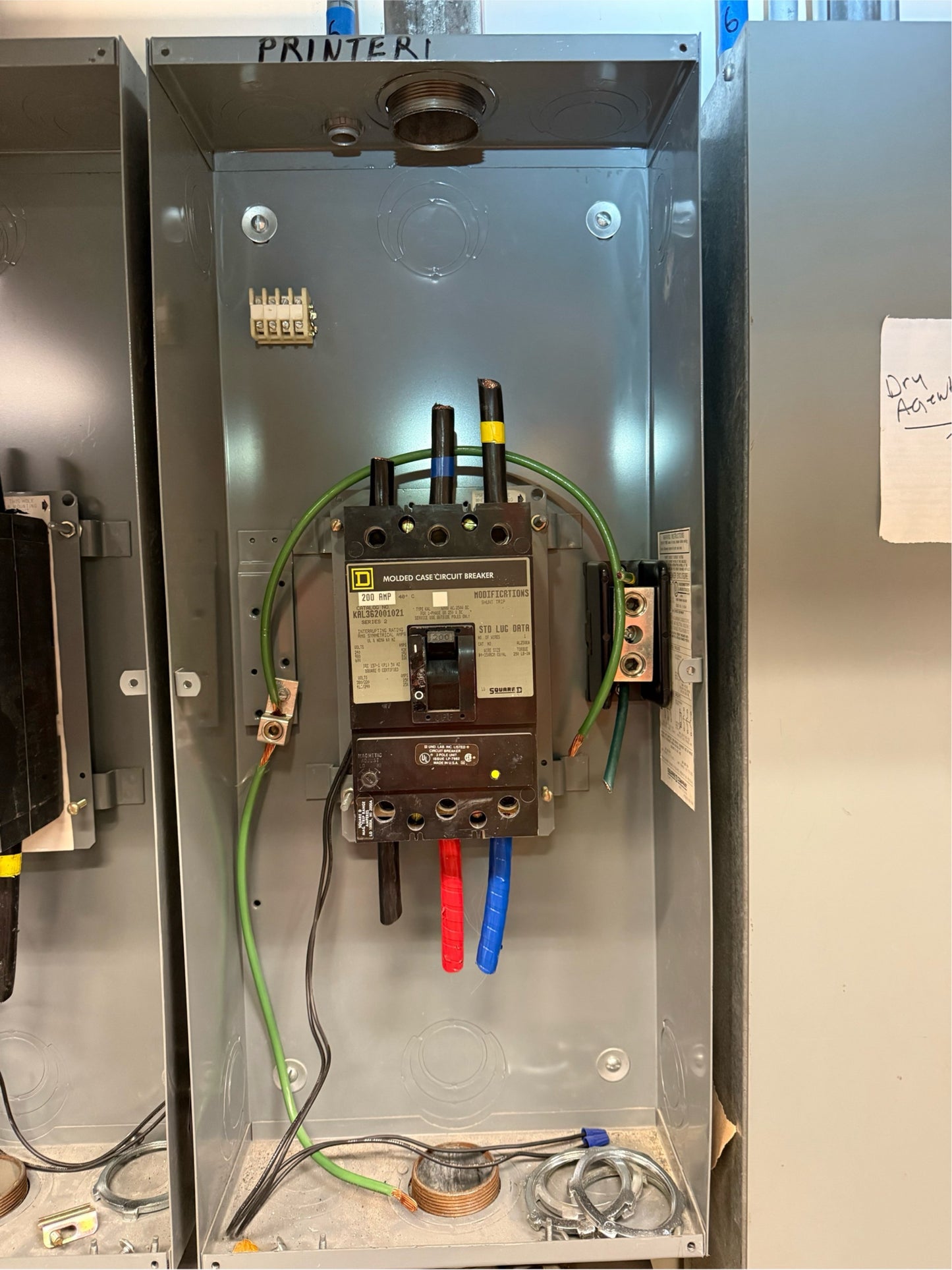 200A Square D Circuit Breaker 600 VAC KAL36200 in Enclosure (SKU: 110271)