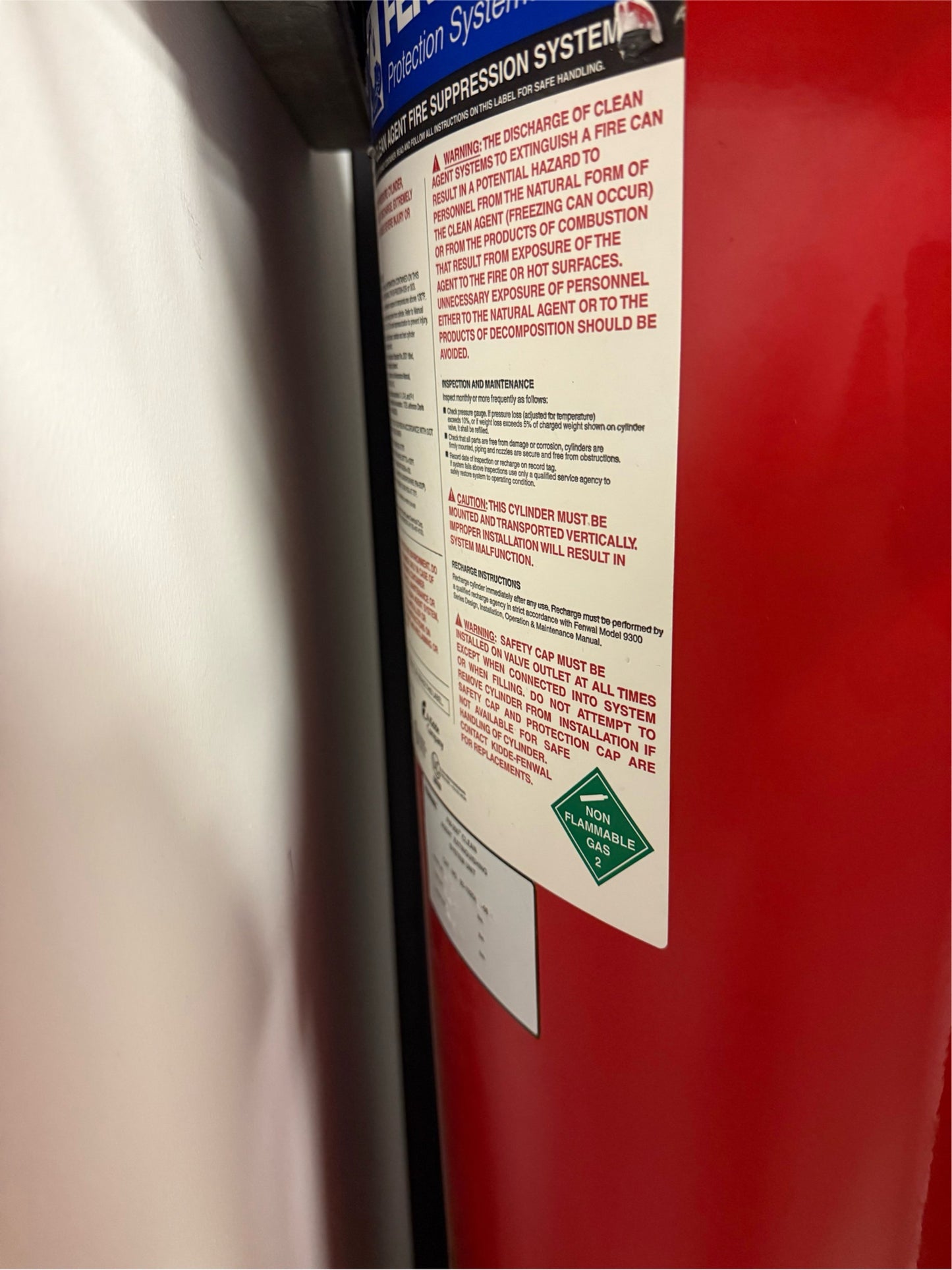 FM-200 Fire Tank Cylinder SN-AA363383 424 lbs of Agent Kidde Fenwal