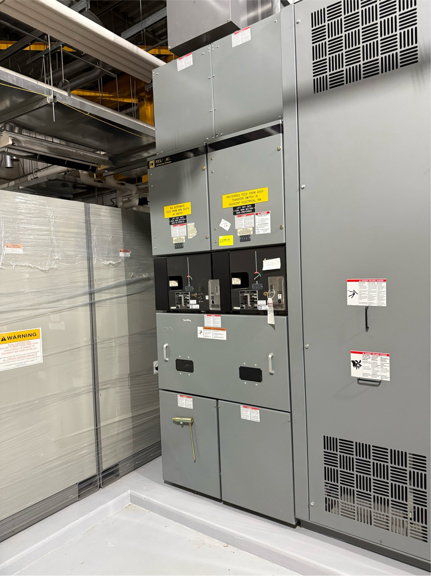 15KV Square D (HVL) Load interrupter Switchgear 270A 175GXOSJD1502