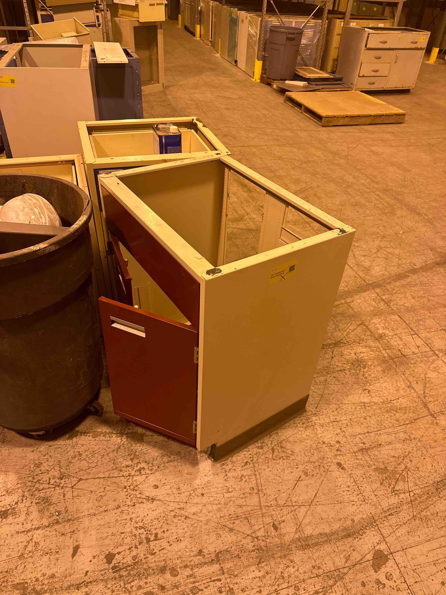 30" cabinet(15568)
