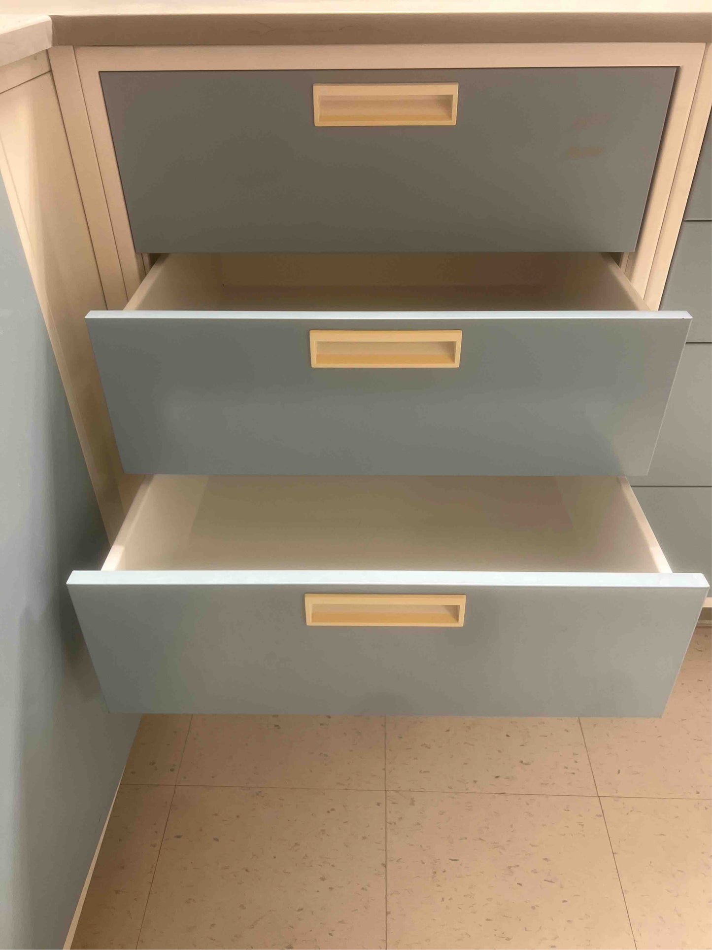 Fisher Hamilton 2' Drawer Cabinet 5388AA(5388AA)