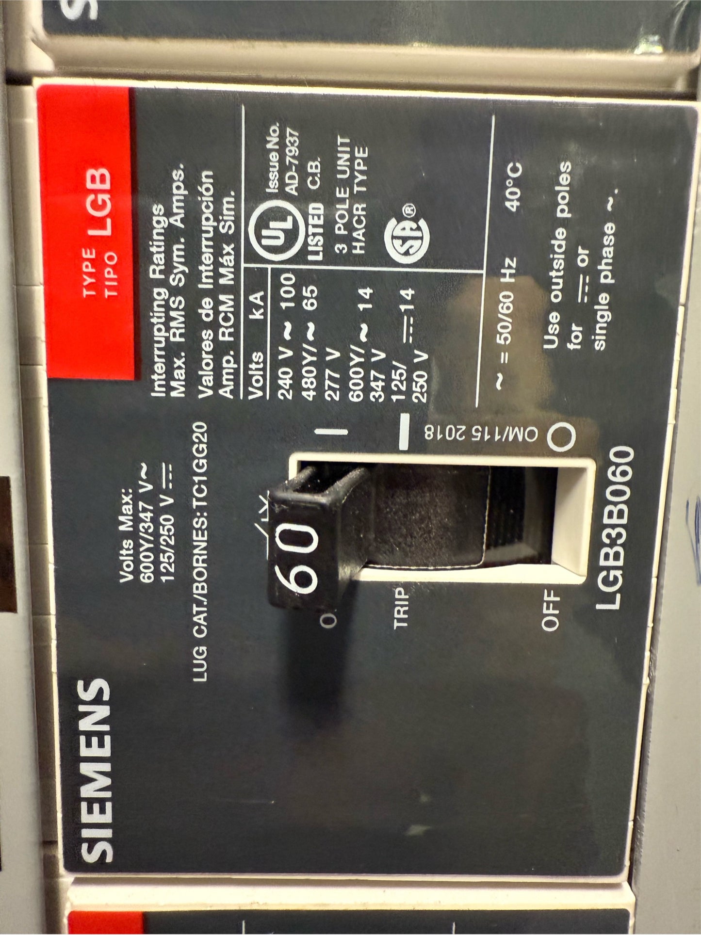 Siemens 250A LGB Panelboard '18 32 Breakers & Main 480/277V P1E42H2225CTST (SKU: 110385)