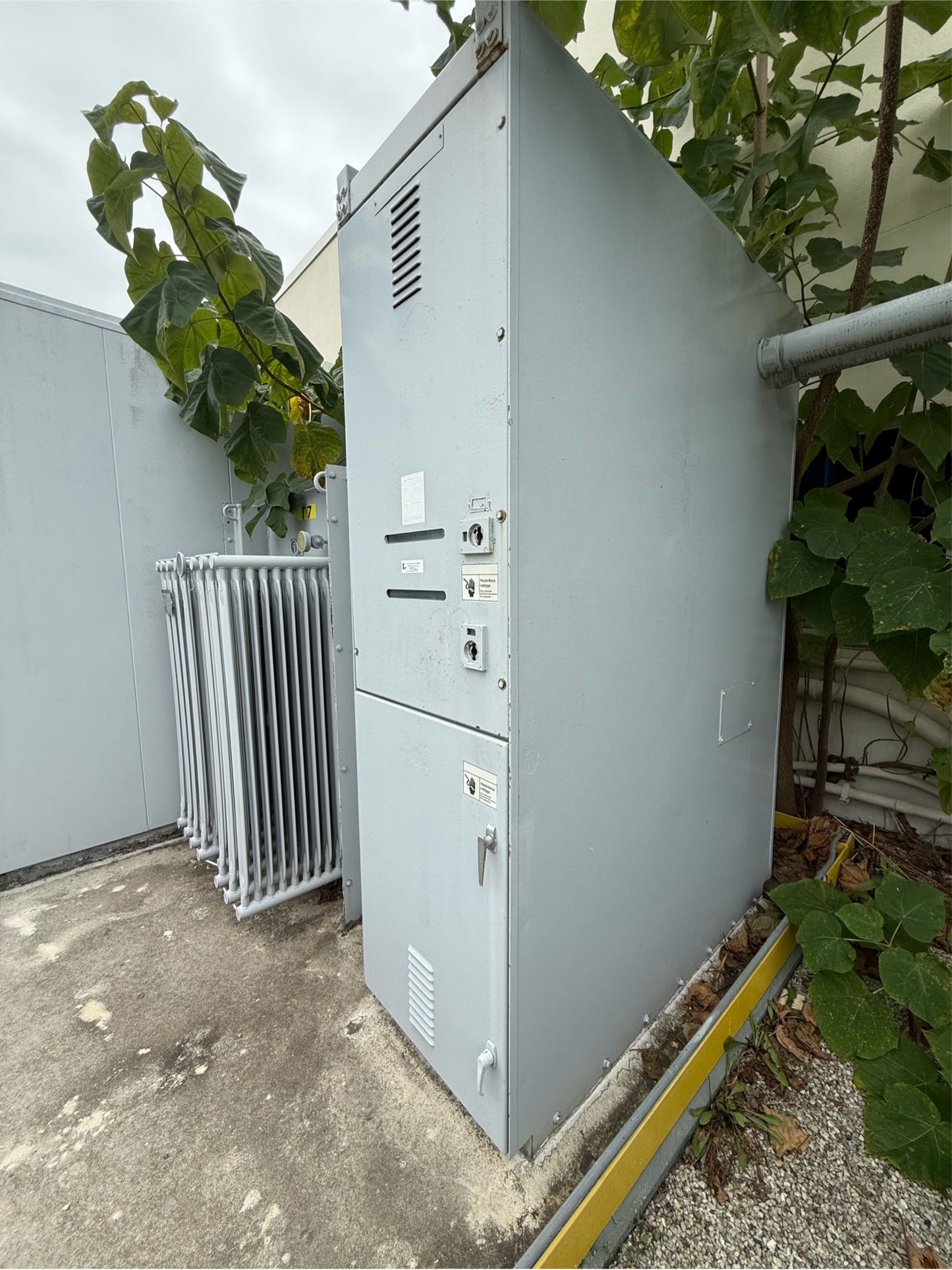 1500KVA GE Substation & Transformer 3PH 4160v 480Y/277 No. G-857851