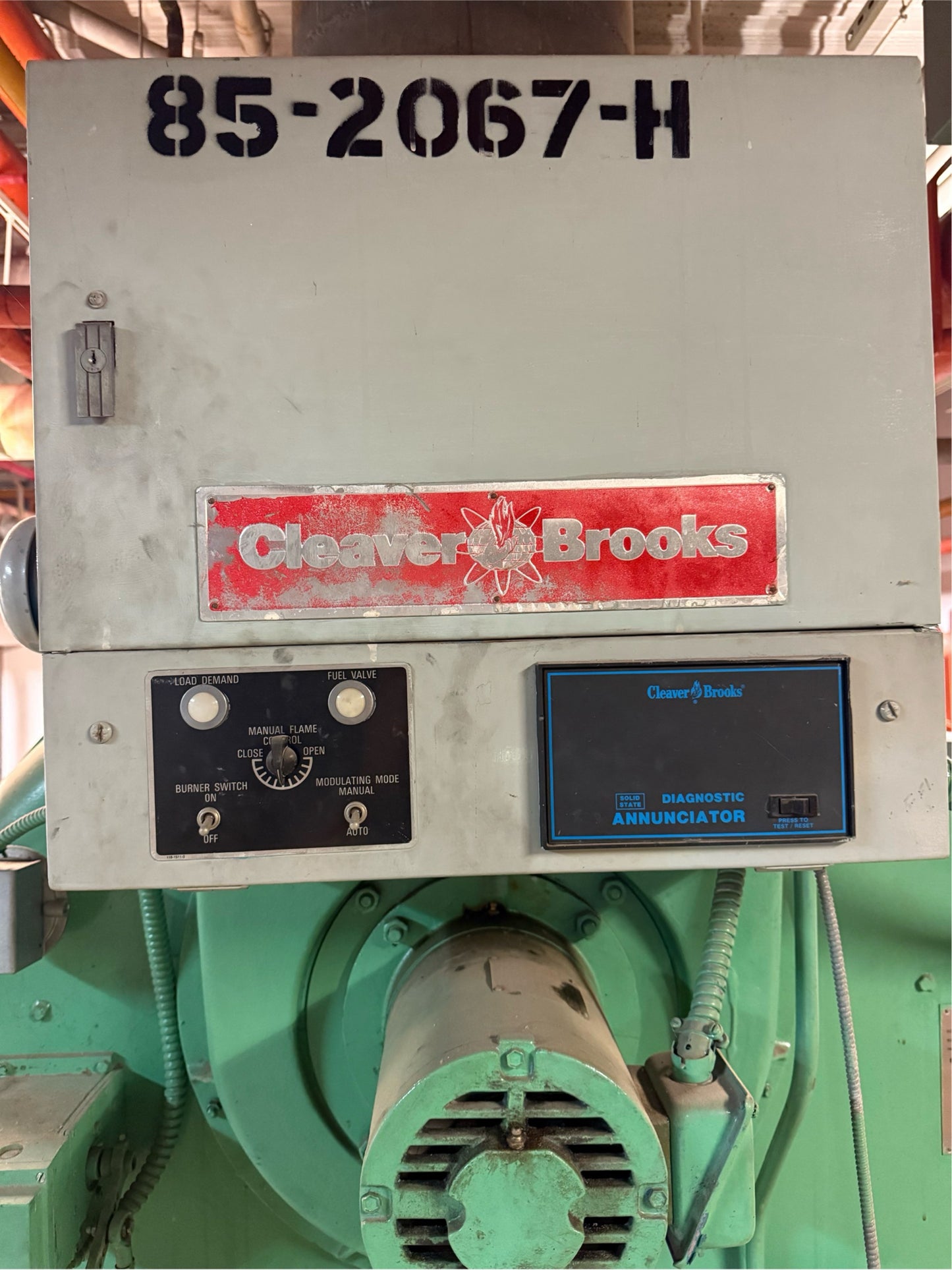 125HP Cleaver-Brooks CB700-125 Gas Fired Boiler Assembly 480V 11A 3PH  U557263