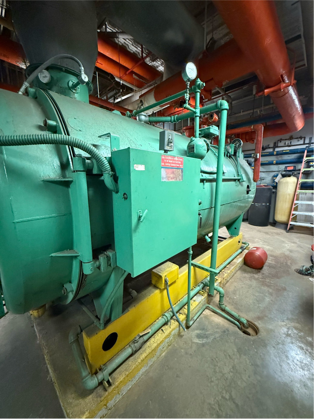 125HP Cleaver-Brooks CB700-125 Gas Fired Boiler Assembly 480V 11A 3PH  U557263